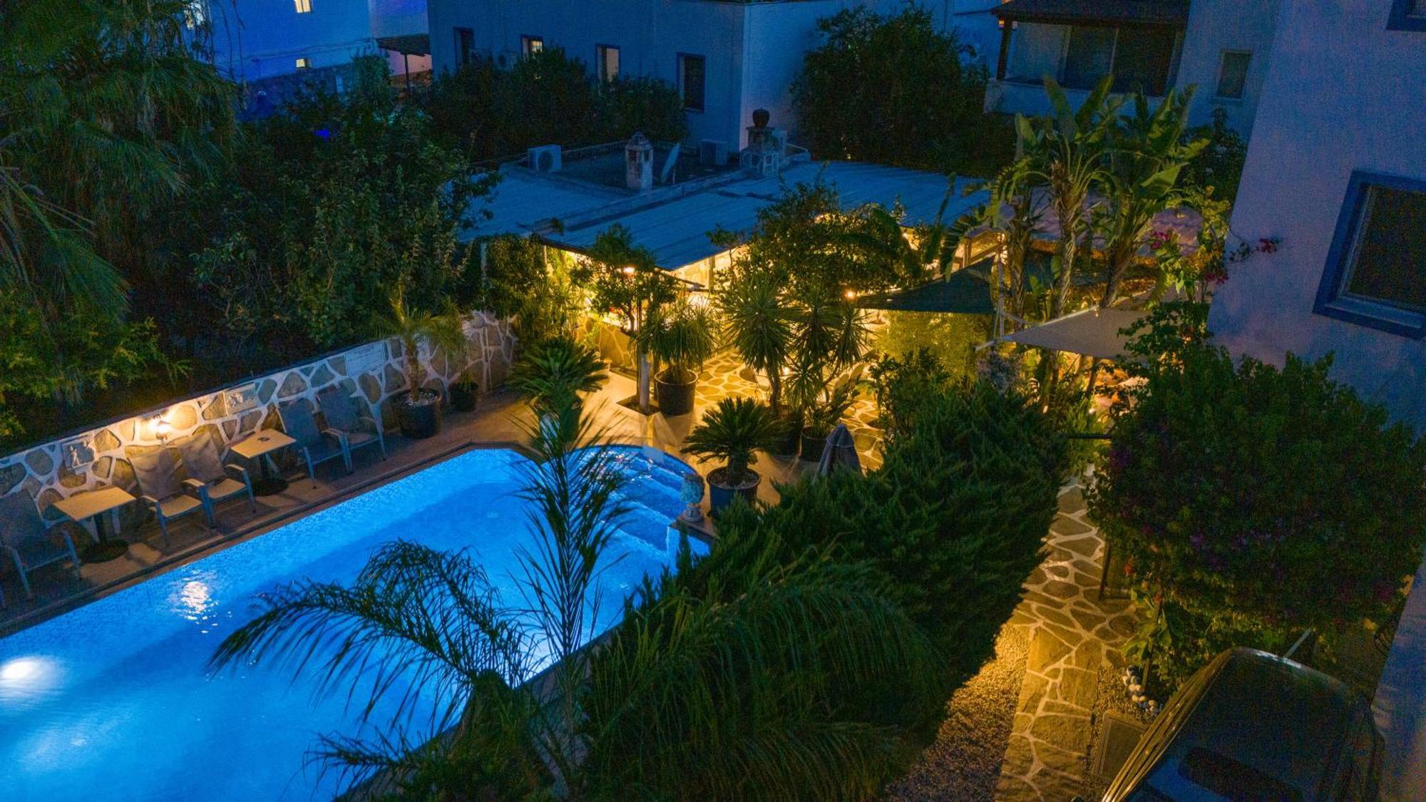Artunc Hotel Bodrum Exteriör bild